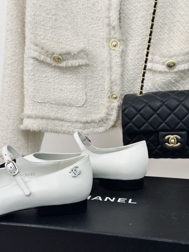 Chanel Low Shoes